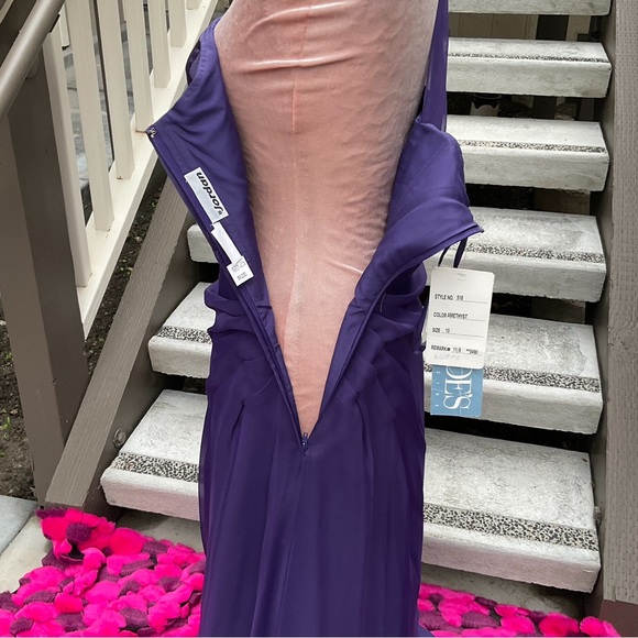 Jordon amethyst purple one shoulder maxi prom pageant gown NWT size 10 - Picture 8 of 14